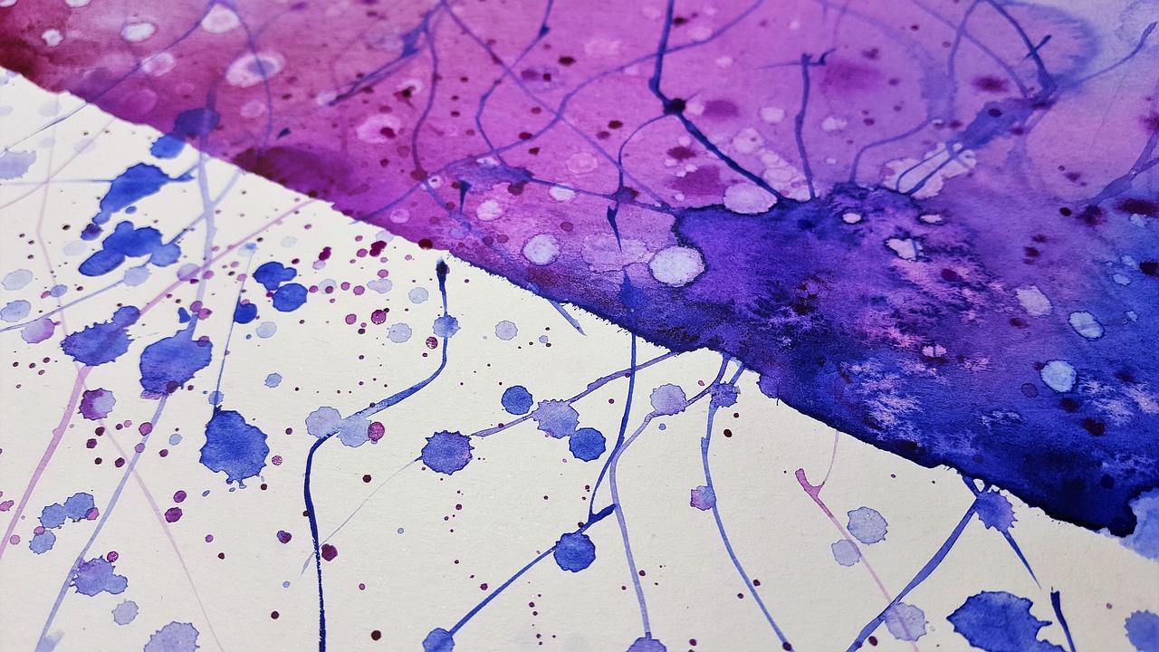 10 Fun Crafts to Explore with Watercolors